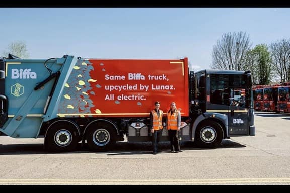Maxine Mayhew and David Lorenz in front of a Biffa X Lunaz electric lorry